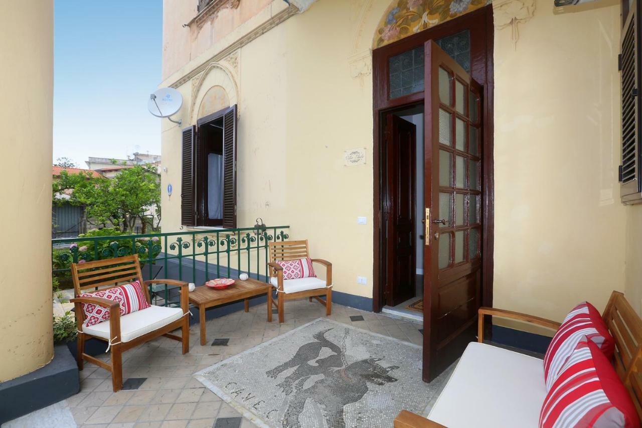 Villa Elide ヴィーコ・エクエンセ エクステリア 写真